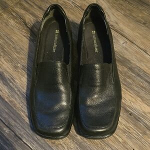 Naturalizer Women's Black Leather Loafers